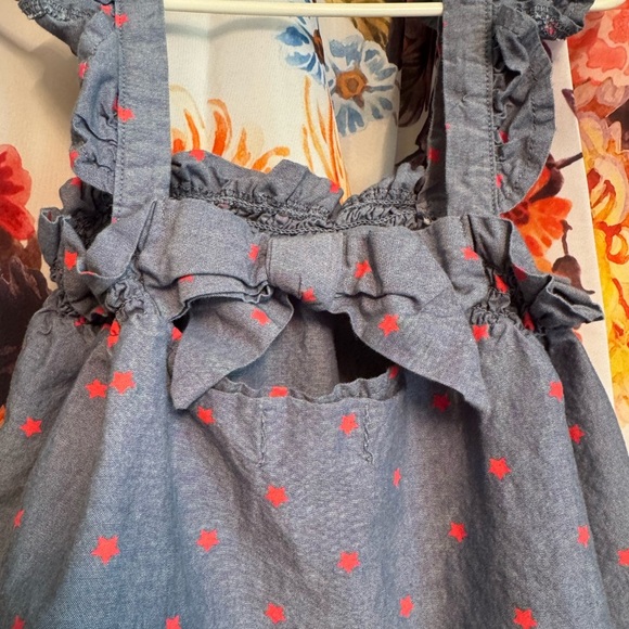 Crown & Ivy Girl’s Scallop Tank Top - Picture 2 of 6